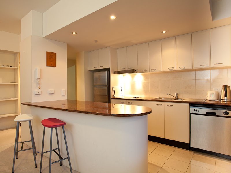 2/321 Main Street, Kangaroo Point QLD 4169