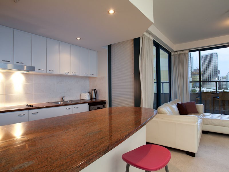 2/321 Main Street, Kangaroo Point QLD 4169
