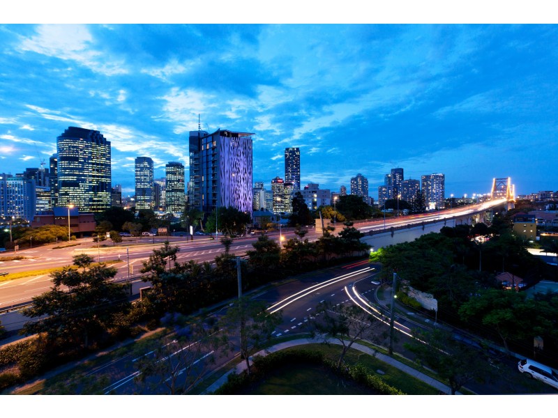 48/45 Deakin Street, Kangaroo Point QLD 4169