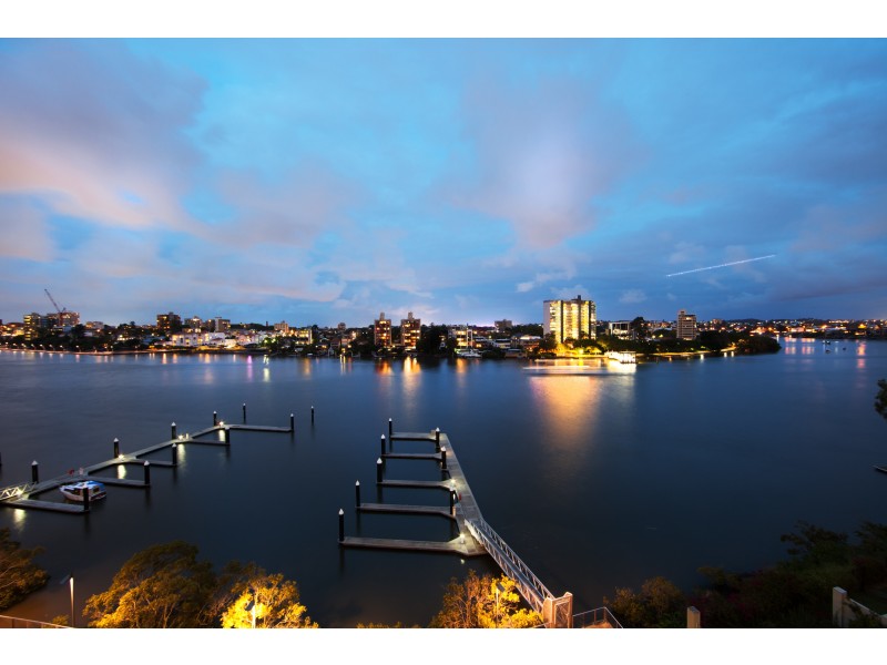 10E/39 Castlebar Street, Kangaroo Point QLD 4169