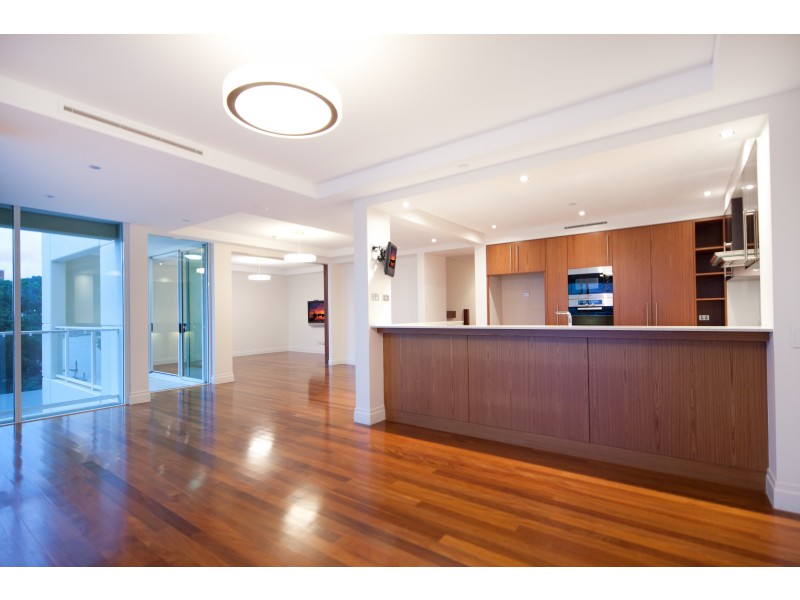 10E/39 Castlebar Street, Kangaroo Point QLD 4169