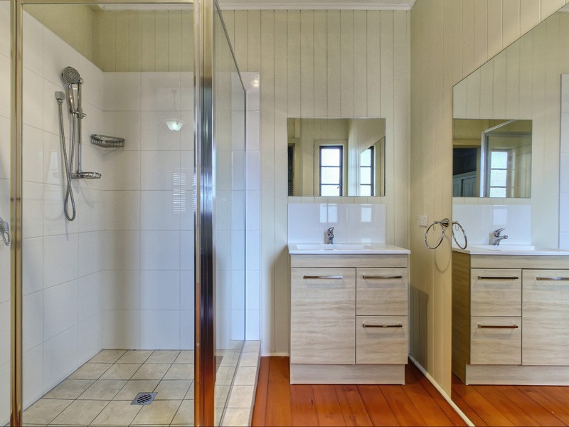 4 Blackall Terrace, East Brisbane QLD 4169