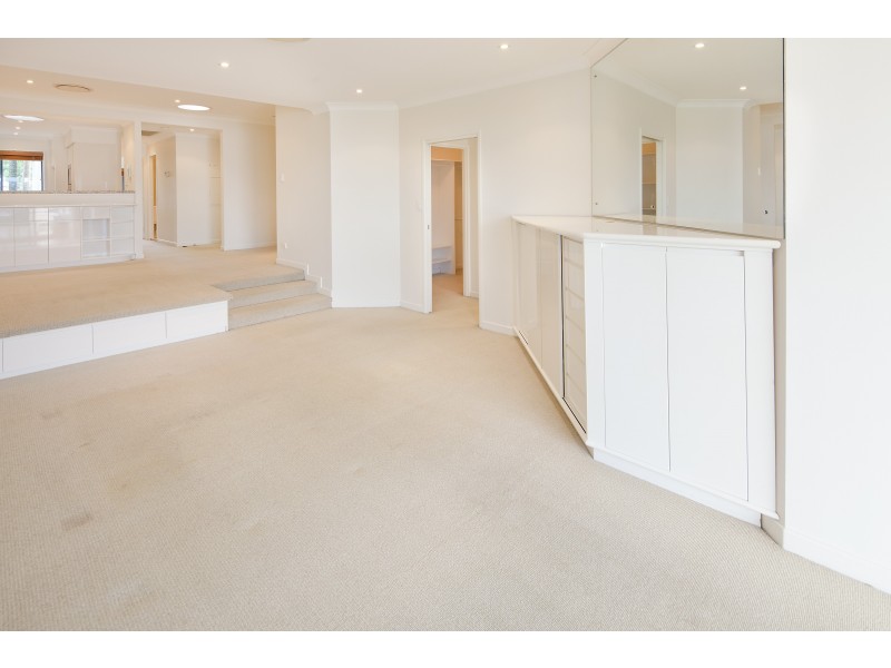 42/78 Cairns Street, Kangaroo Point QLD 4169