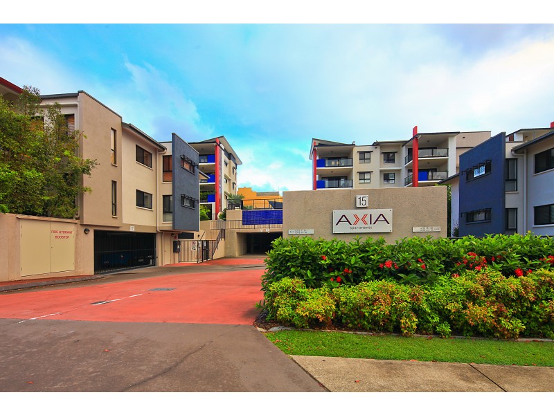 11/15 Kitchener Street, Coorparoo QLD 4151