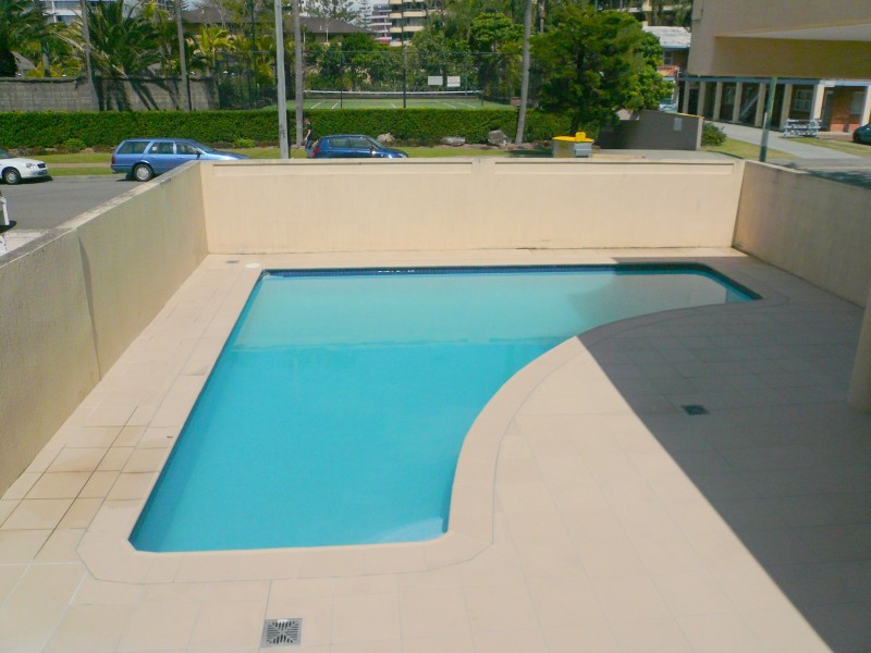 2/17 Thornton Street, Surfers Paradise QLD 4217