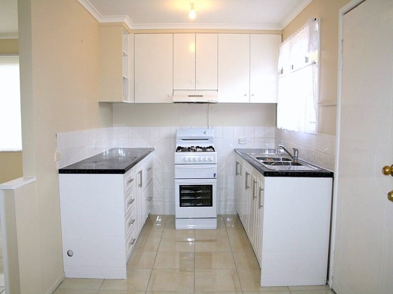 111 Aquarius Drive, Kingston QLD 4114