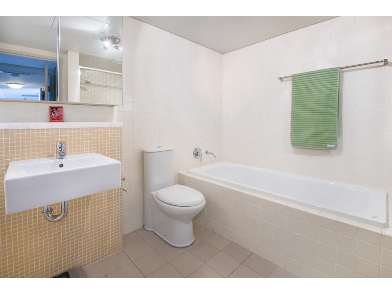 303/88 Vista Street, Mosman NSW 2088