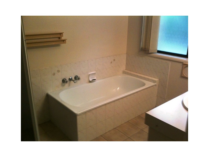 38 Glen Eagles Drive, Robina QLD 4226