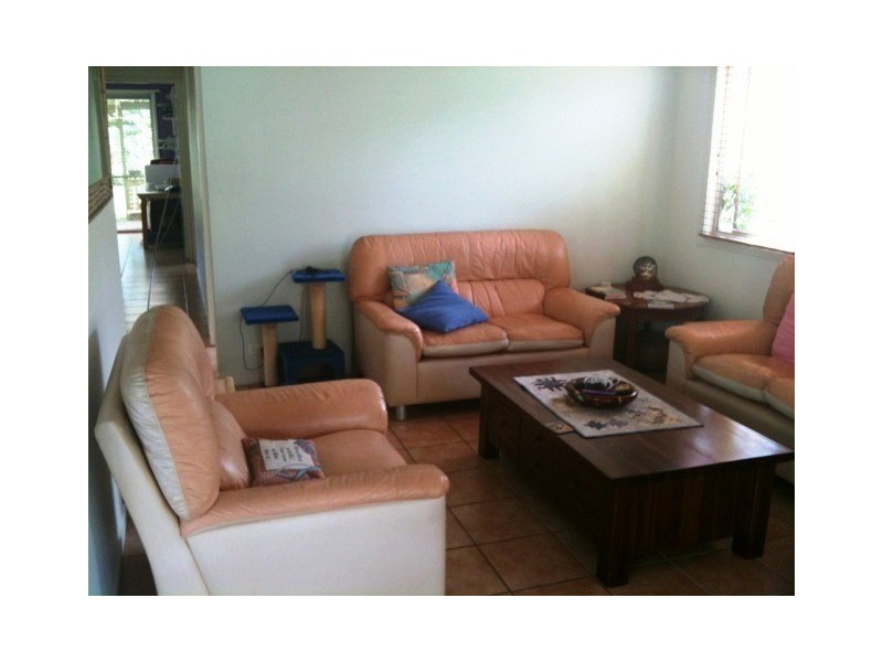 28 Nalkari Street, Coombabah QLD 4216