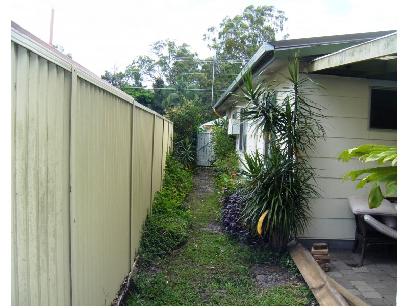 28 Nalkari Street, Coombabah QLD 4216