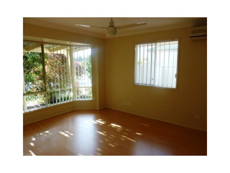 91 Tiger Drive, Arundel QLD 4214