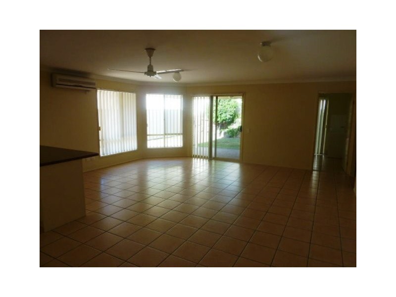 91 Tiger Drive, Arundel QLD 4214