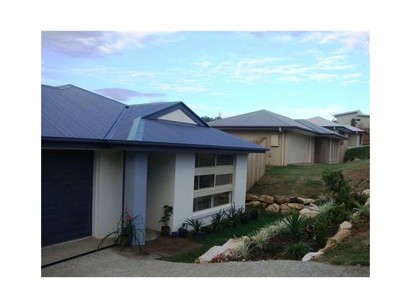 8 Jackaroo Crescent, Gilston QLD 4211