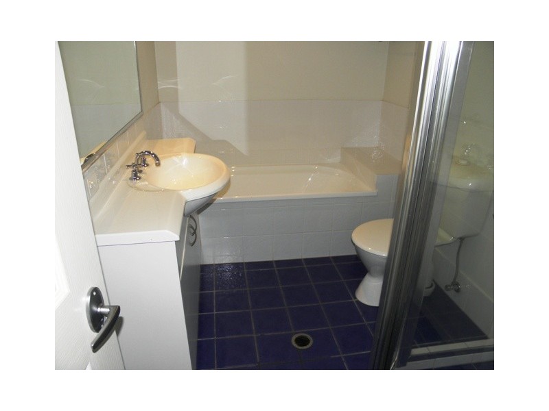 1/212 Nerang Road, Southport QLD 4215