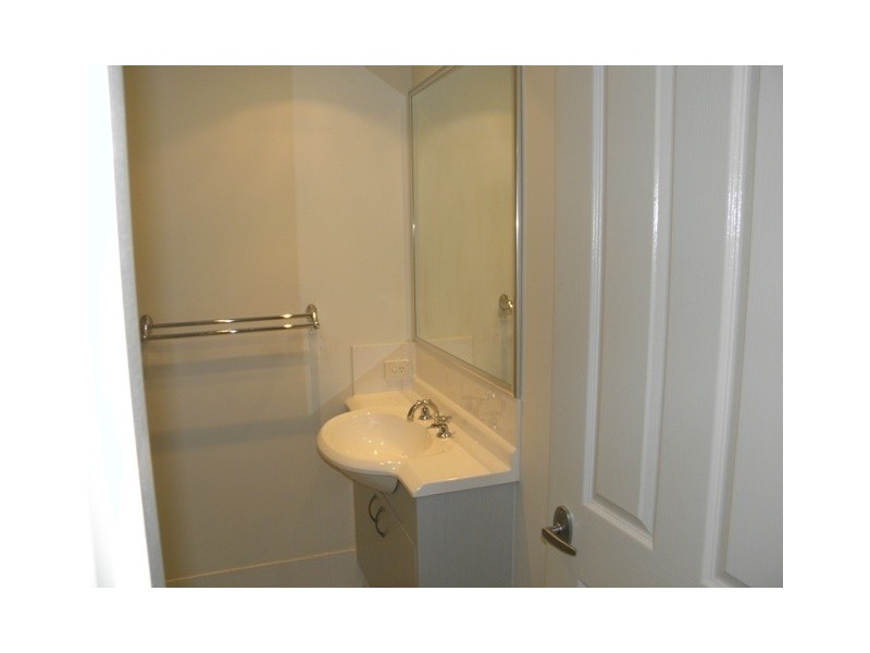 1/212 Nerang Road, Southport QLD 4215