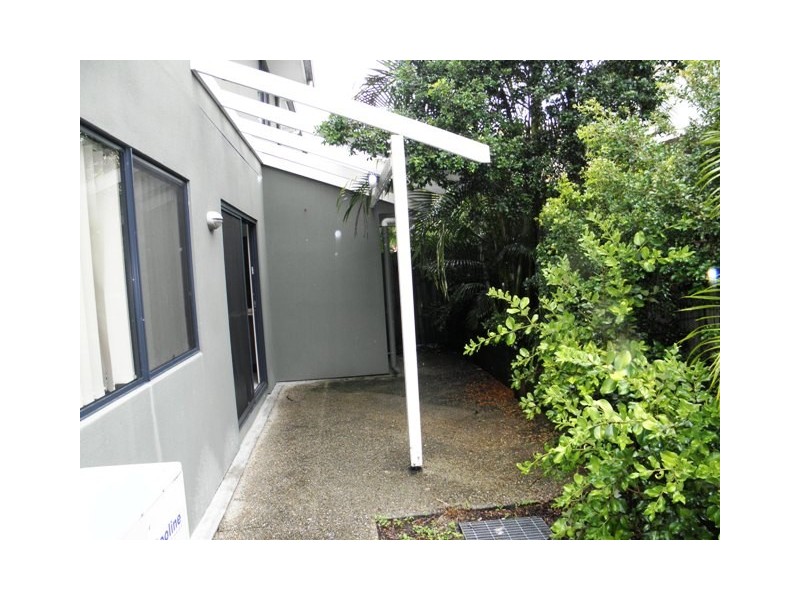 1/212 Nerang Road, Southport QLD 4215