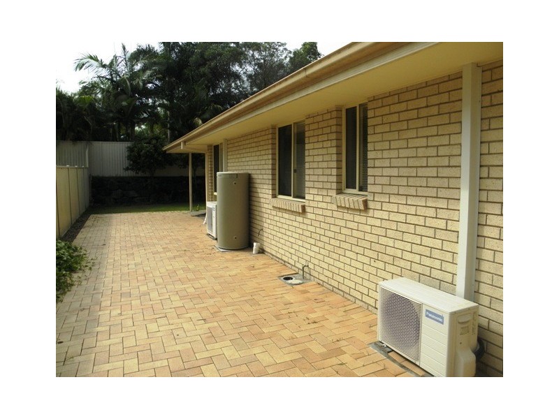 91 Tiger Drive, Arundel QLD 4214