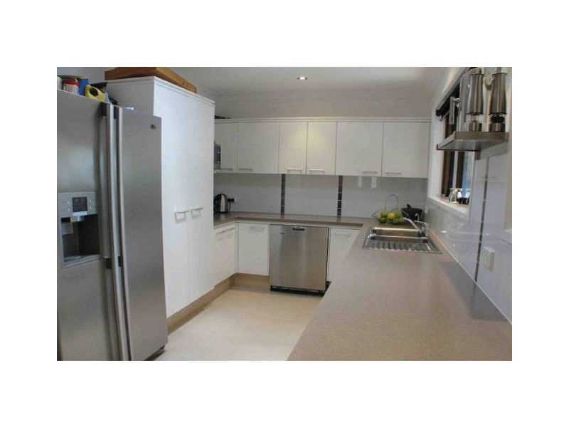 29 Doreen, Coombabah QLD 4216