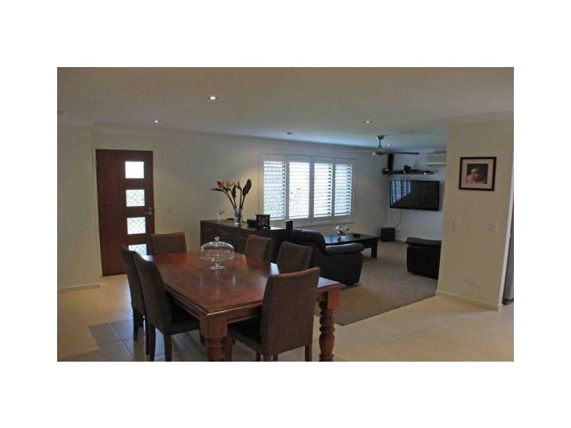 29 Doreen, Coombabah QLD 4216