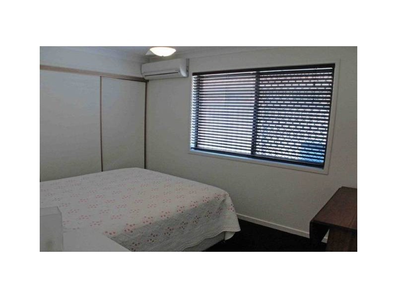 29 Doreen, Coombabah QLD 4216