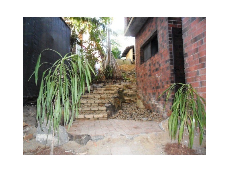 3 Ocean Grove, Currumbin QLD 4223