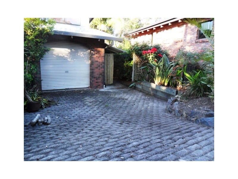 3 Ocean Grove, Currumbin QLD 4223