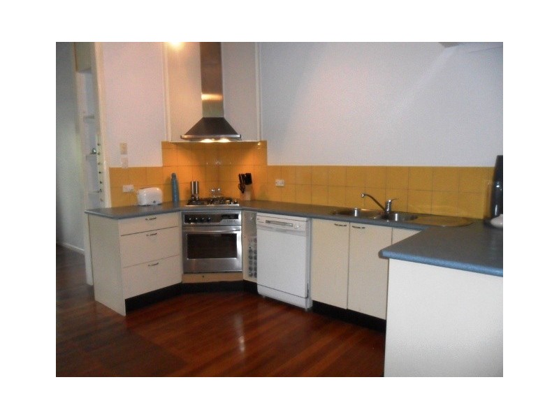 8 Westview Road, Currumbin QLD 4223