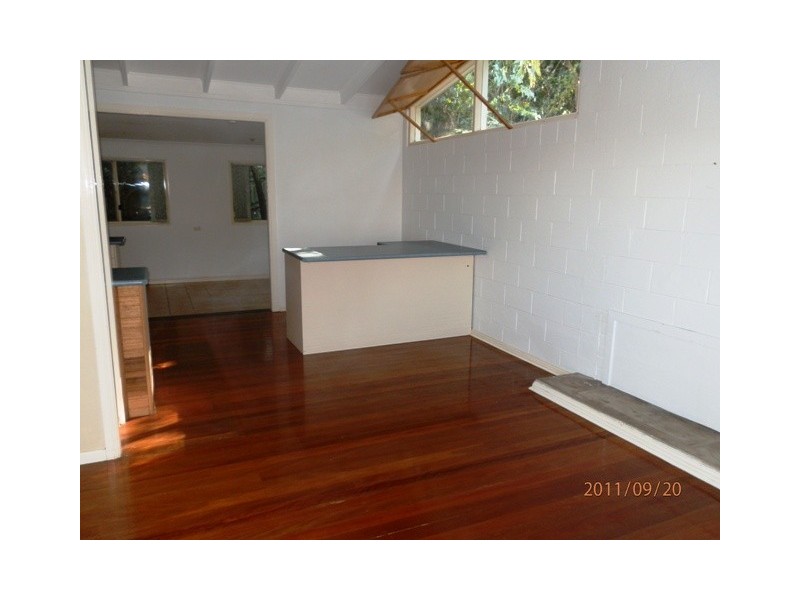 8 Westview Road, Currumbin QLD 4223