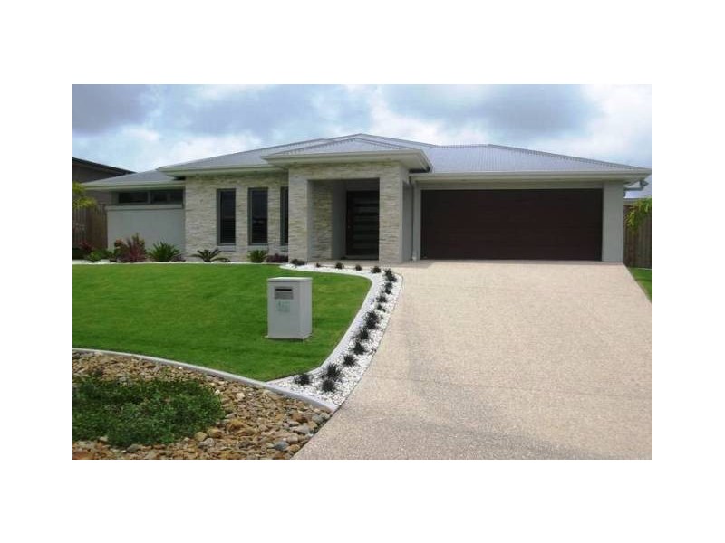 10 Daintree Crescent, Coomera QLD 4209