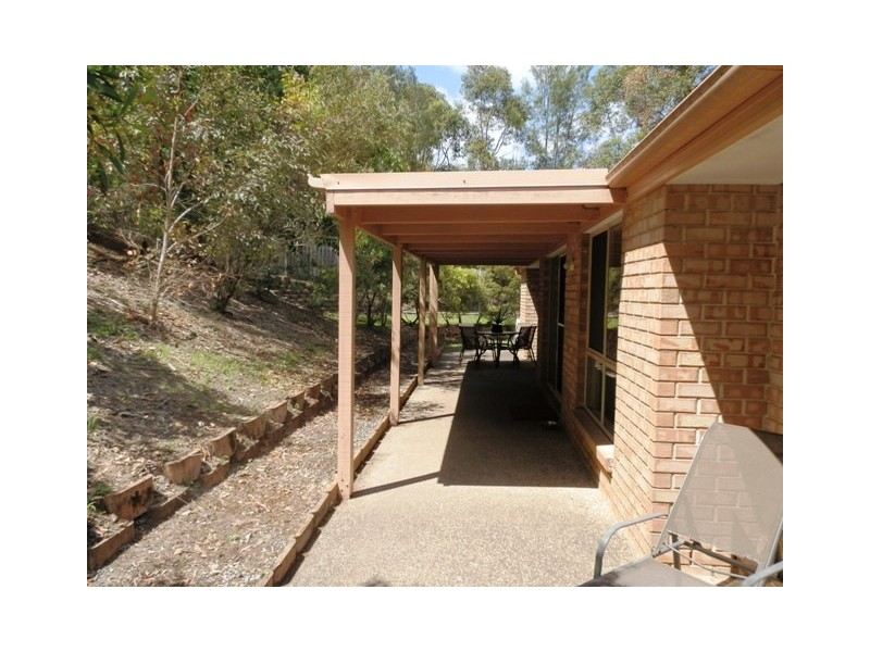 9 Woodbine Court, Parkwood QLD 4214