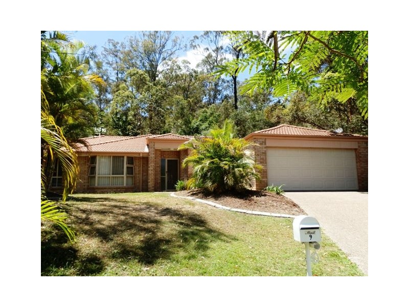 9 Woodbine Court, Parkwood QLD 4214