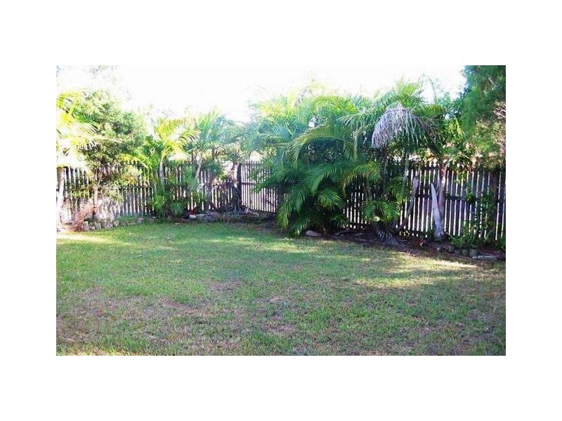 1/25 Telopea, Labrador QLD 4215