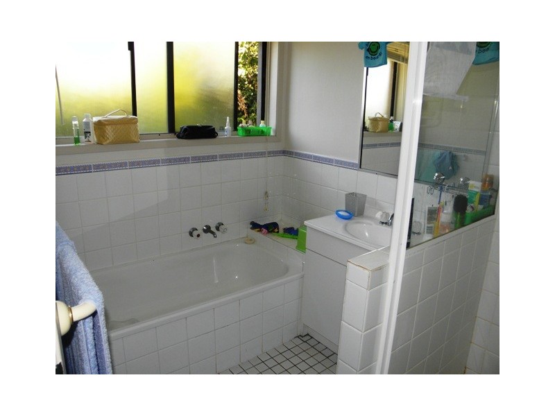 1/25 Telopea, Labrador QLD 4215