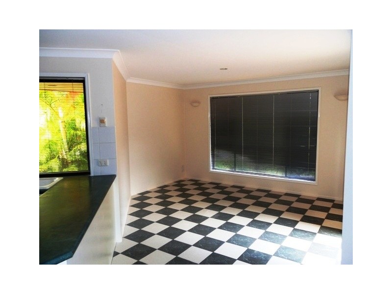 81 Inverness Way, Parkwood QLD 4214