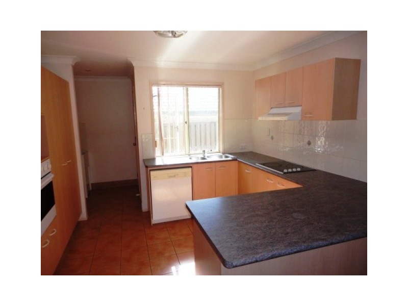 22 Marble Arch, Arundel QLD 4214