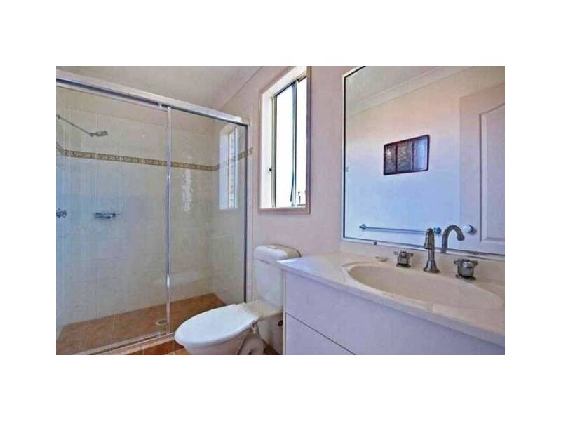 22 Marble Arch, Arundel QLD 4214