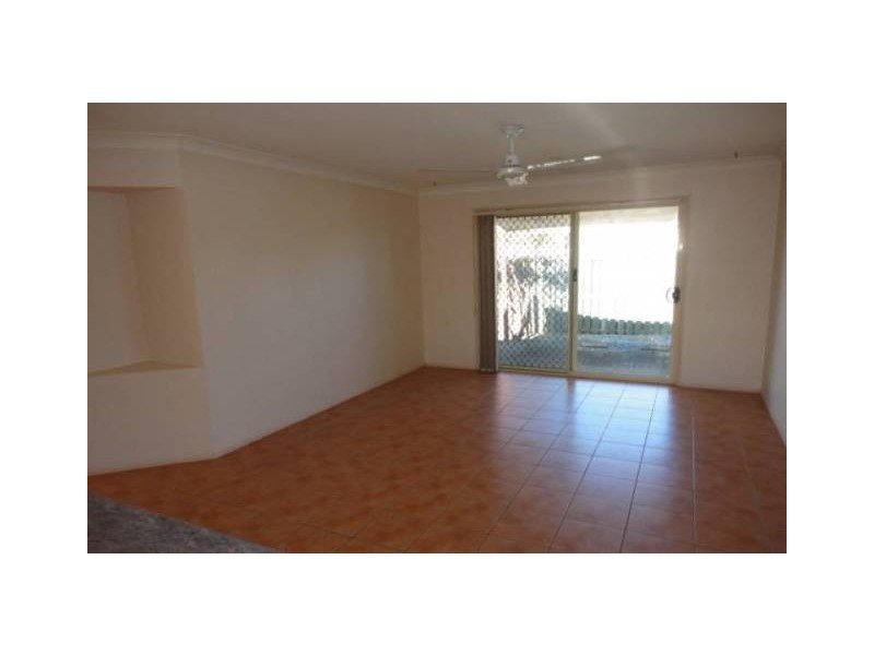 22 Marble Arch, Arundel QLD 4214