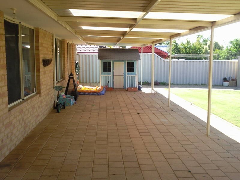 53 Balladong Loop, Carramar WA 6031