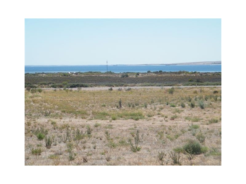 13 Johnson St, Streaky Bay SA 5680