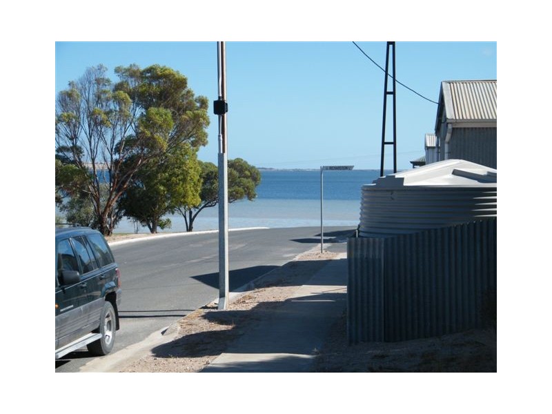 104 Montgomerie Tce, Streaky Bay SA 5680