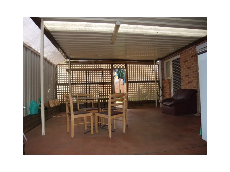 Edensor Park NSW 2176