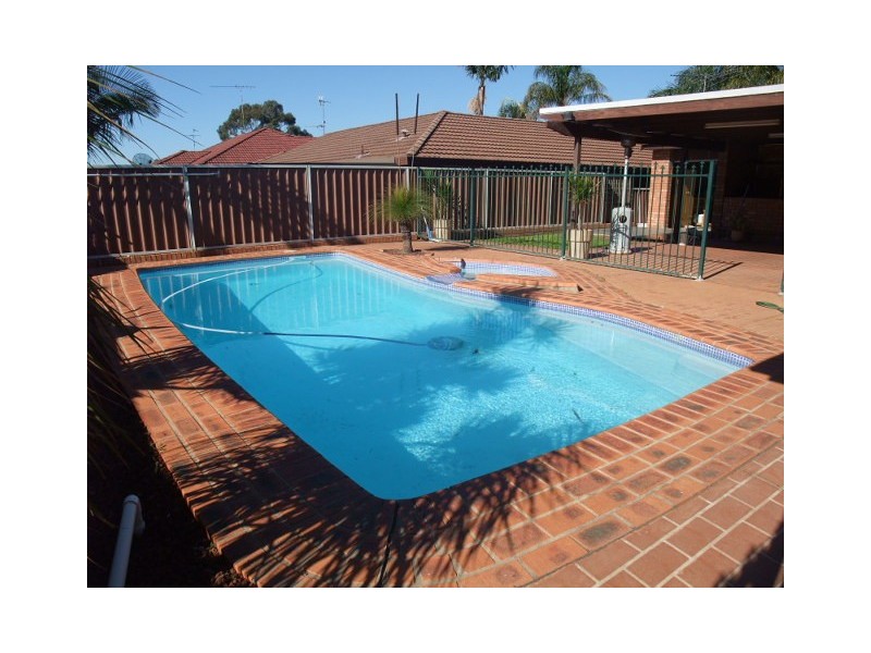 36 Cherokee Avenue, Greenfield Park NSW 2176