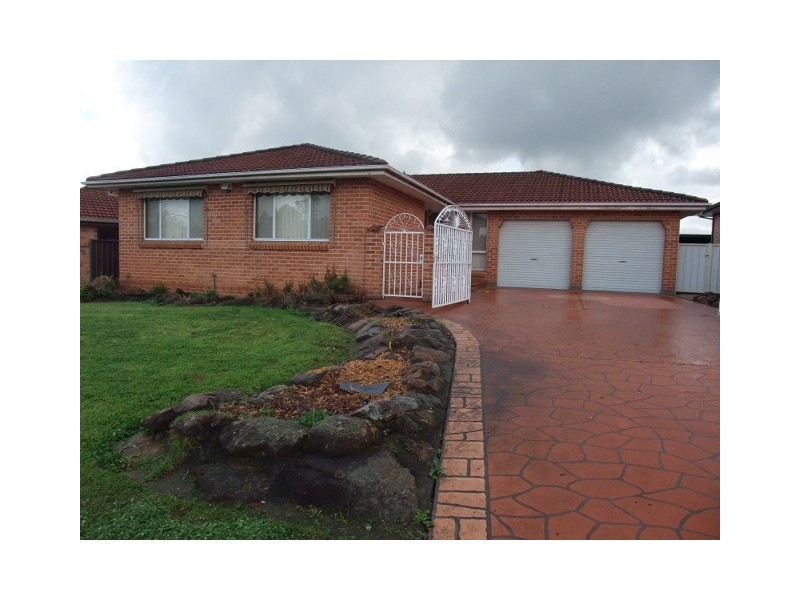 12 Condello Crescent, Edensor Park NSW 2176