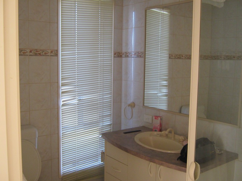 37 Sturt St, Cobram VIC 3644