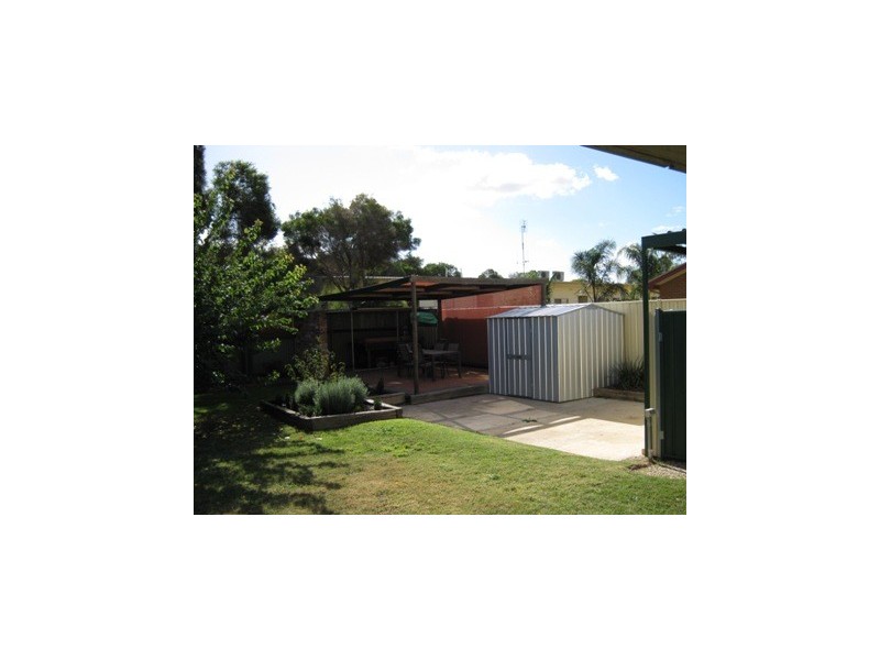 15 Boorin St, Cobram VIC 3644