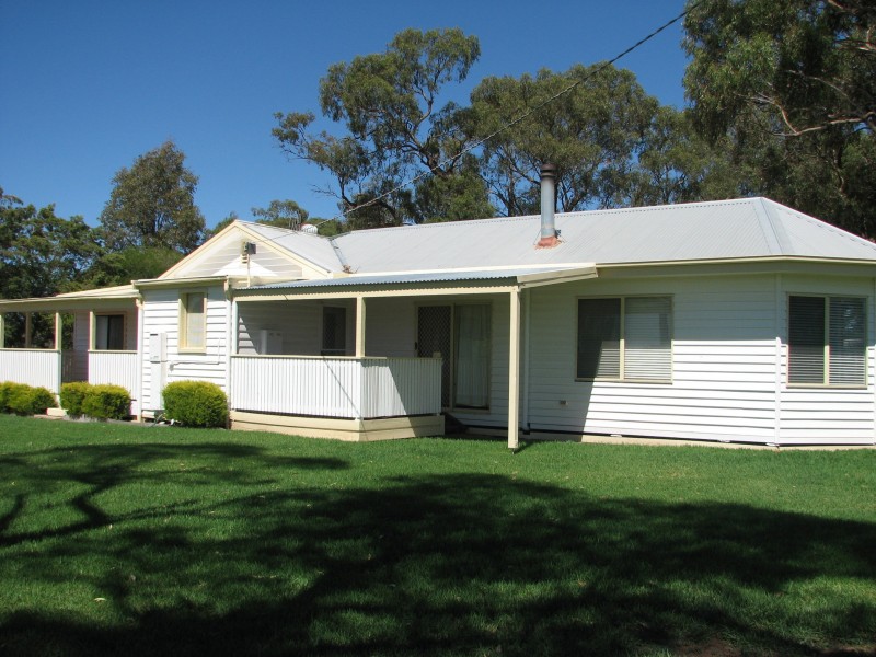 85 Lorenz Rd, Strathmerton VIC 3641