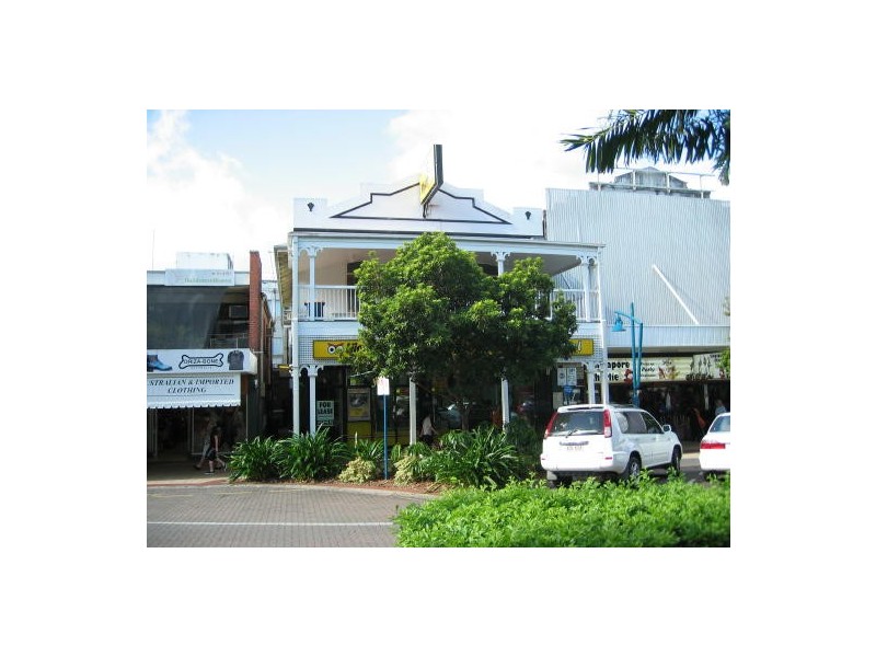 29 Shields Street, Cairns QLD 4870