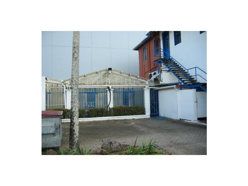 16 Aplin Street, Cairns QLD 4870