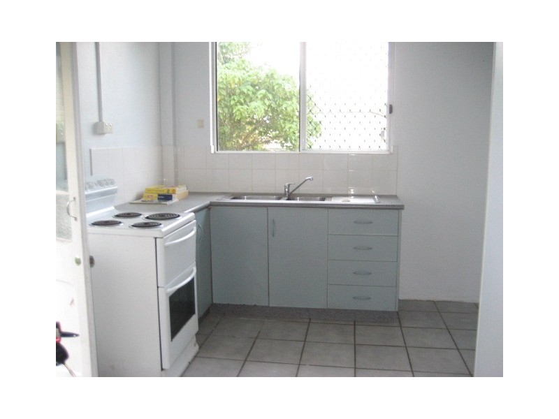 1/9 Ryan Street, East Innisfail QLD 4860