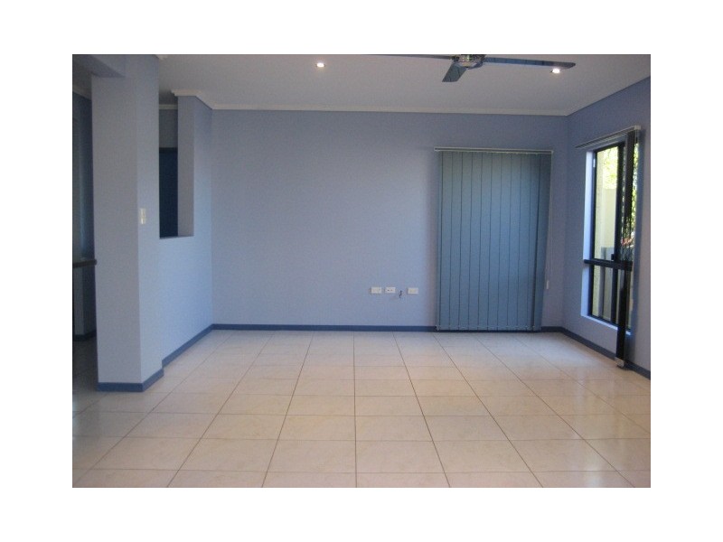 3 Kawana Street, Caravonica QLD 4878